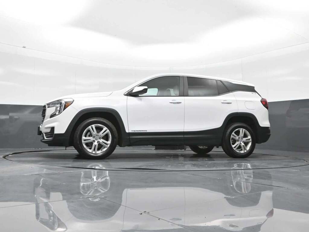 2022 GMC Terrain AWD SLE