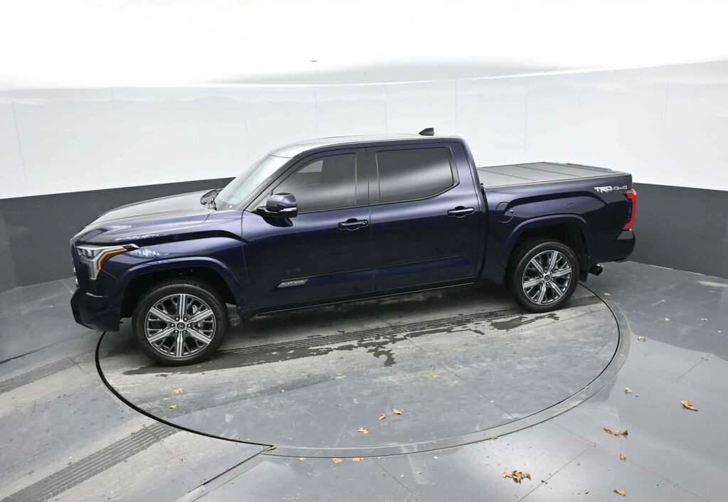 2023 Toyota Tundra Platinum