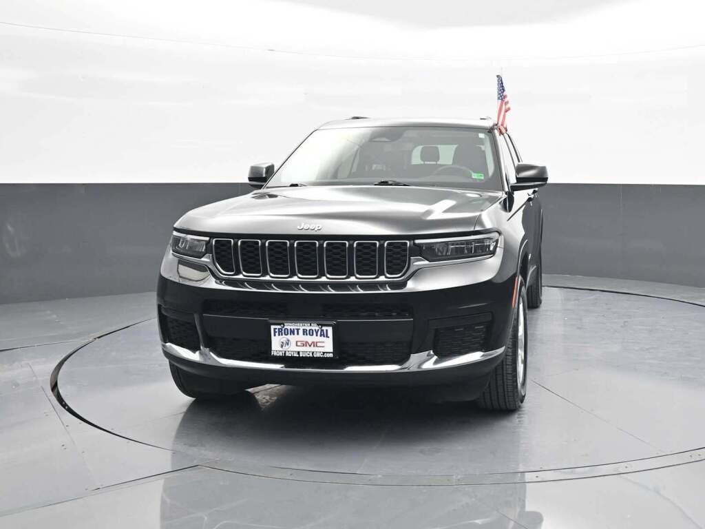 2023 Jeep Grand Cherokee L Laredo 4x4