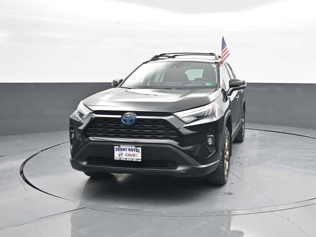 2024 Toyota RAV4 Hybrid LE