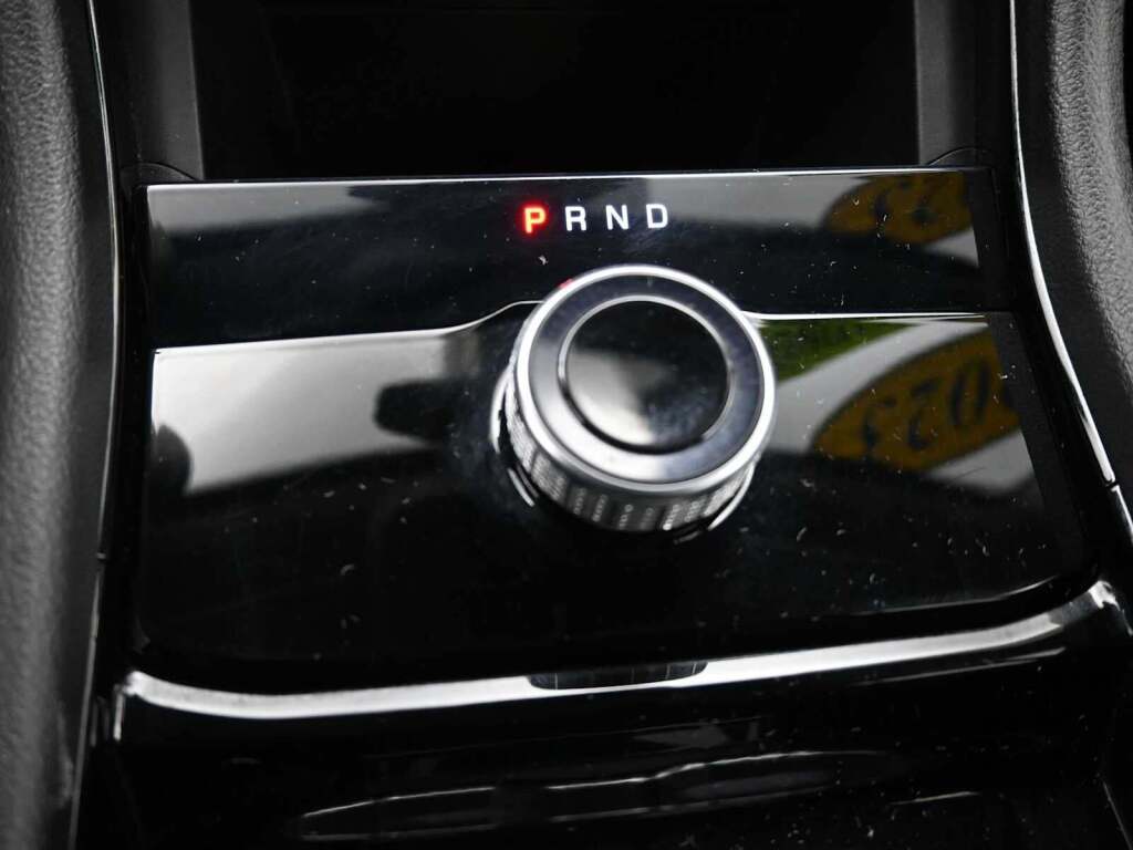 2023 Jeep Grand Cherokee L Laredo 4x4