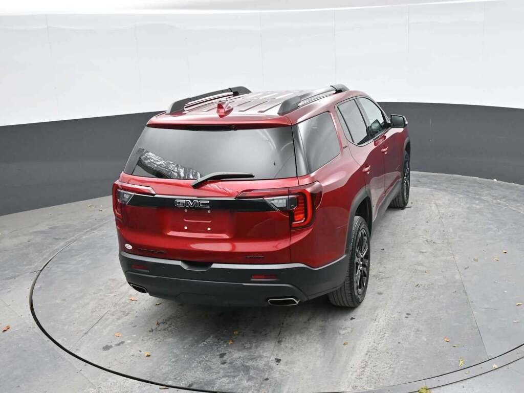 2023 GMC Acadia AWD SLE