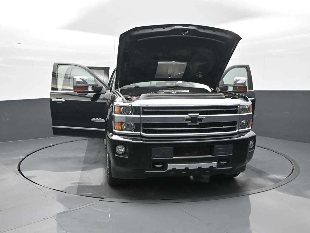 2019 Chevrolet Silverado 2500HD High Country