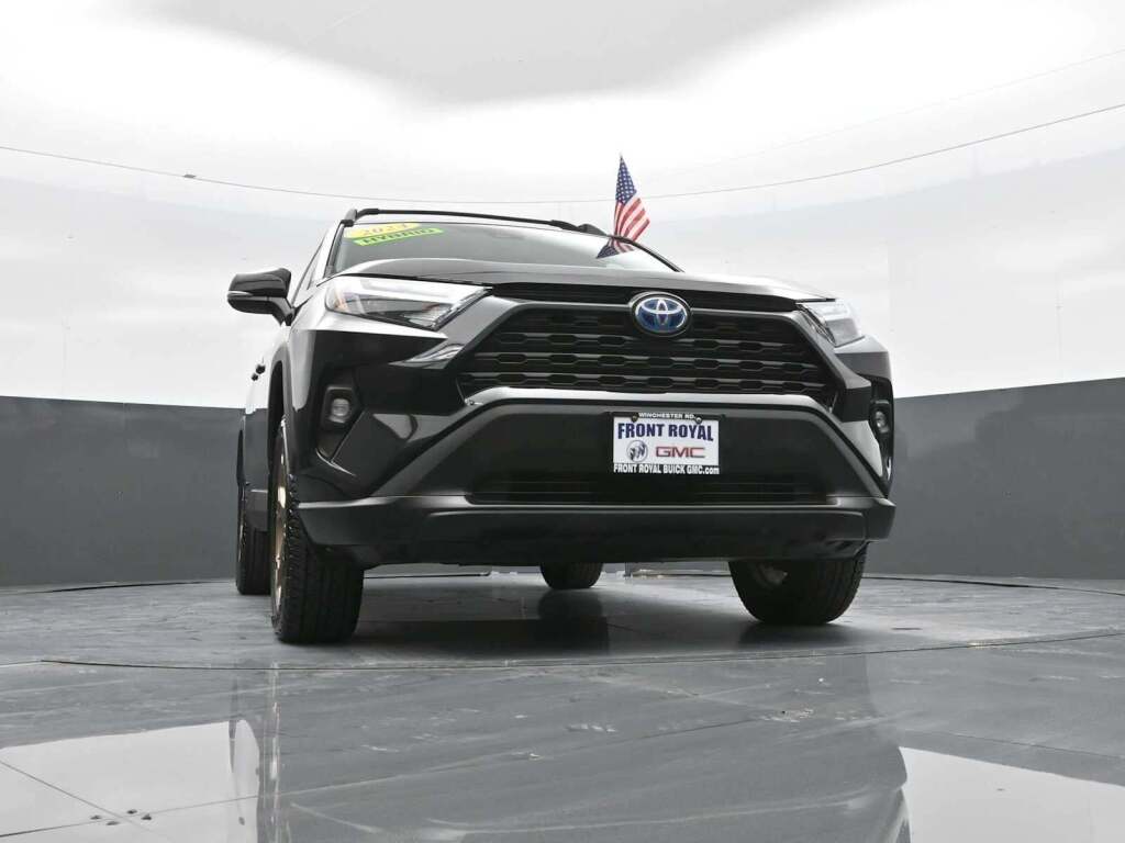 2024 Toyota RAV4 Hybrid LE