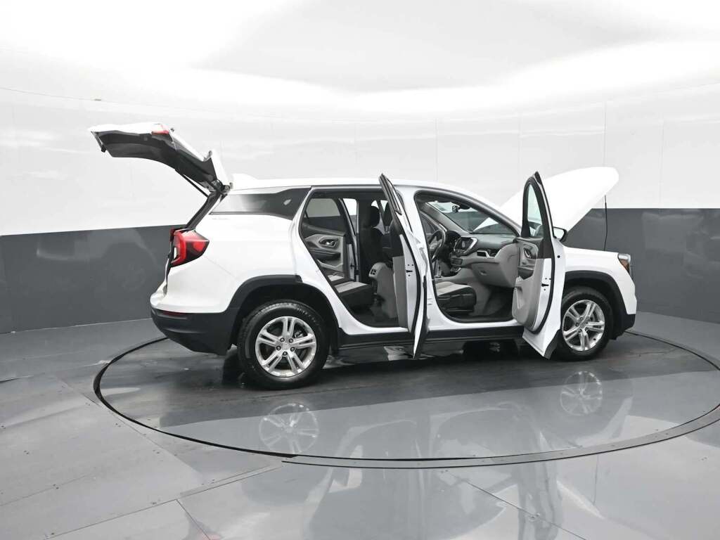 2022 GMC Terrain AWD SLE