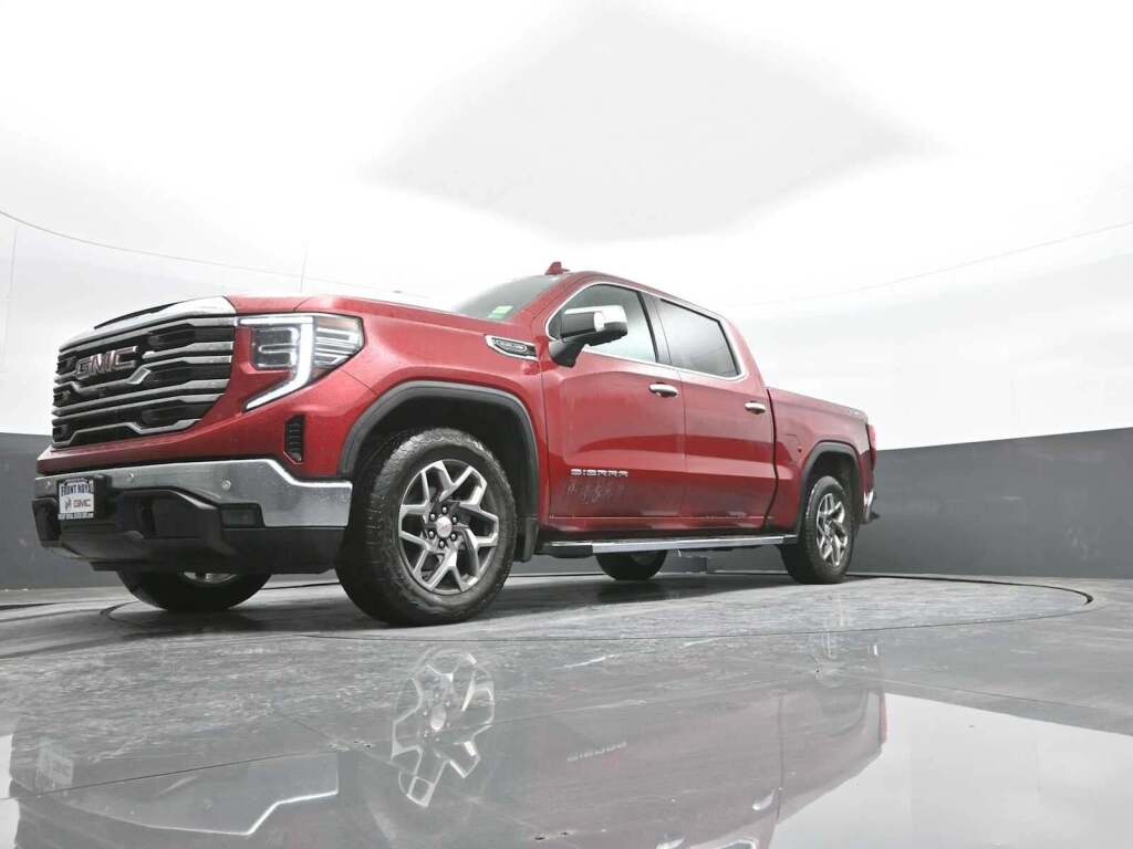 2022 GMC Sierra 1500 SLT