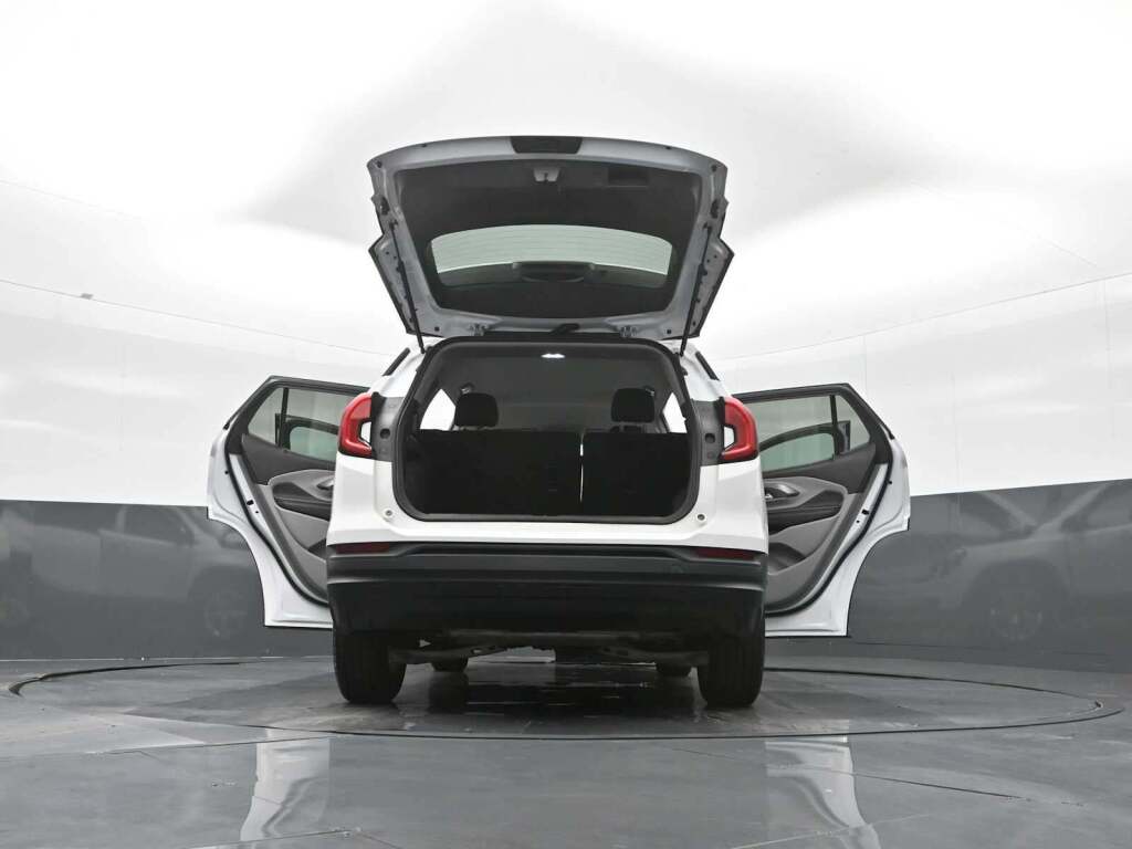 2022 GMC Terrain AWD SLE