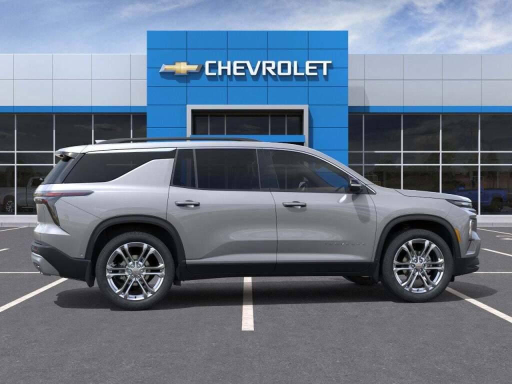2025 Chevrolet Traverse AWD LT