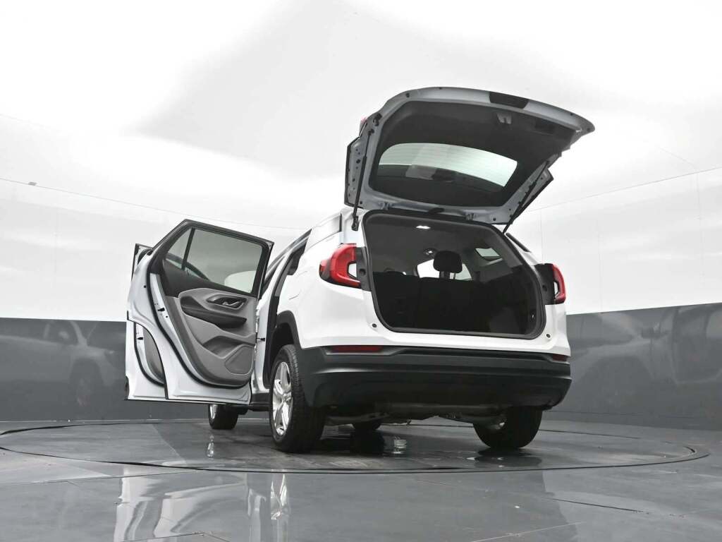 2022 GMC Terrain AWD SLE