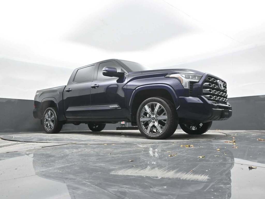 2023 Toyota Tundra Platinum