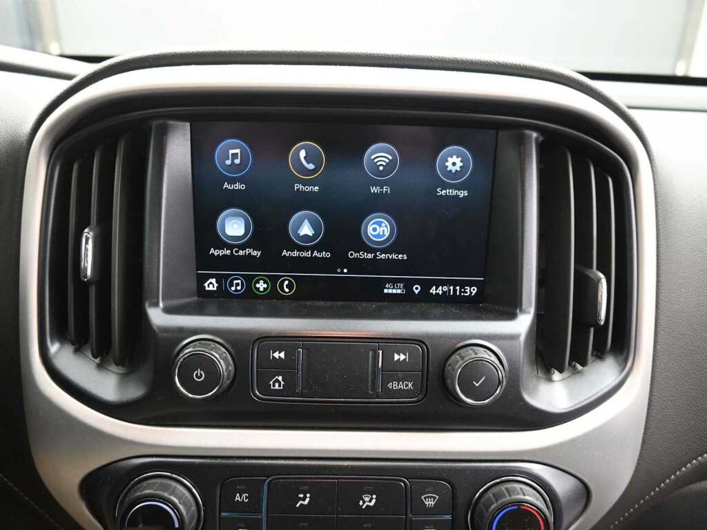 2022 GMC Canyon 2WD Crew Cab Short Box Elevation