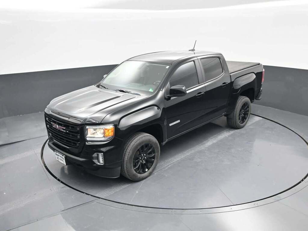 2022 GMC Canyon 2WD Crew Cab Short Box Elevation