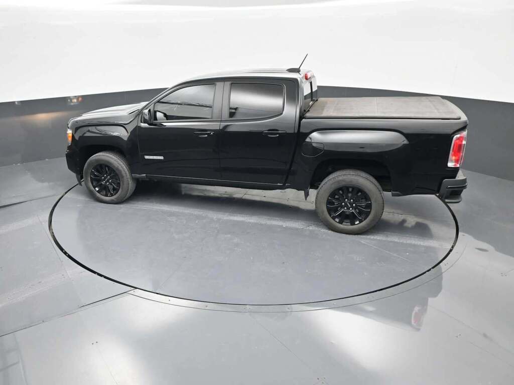 2022 GMC Canyon 2WD Crew Cab Short Box Elevation