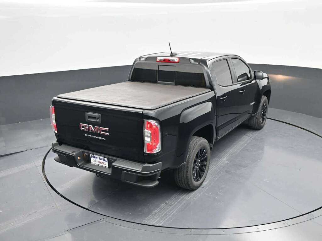2022 GMC Canyon 2WD Crew Cab Short Box Elevation