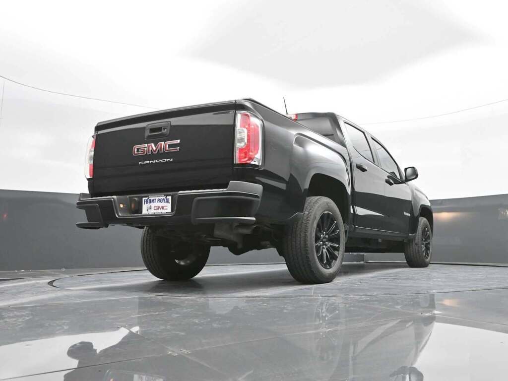 2022 GMC Canyon 2WD Crew Cab Short Box Elevation