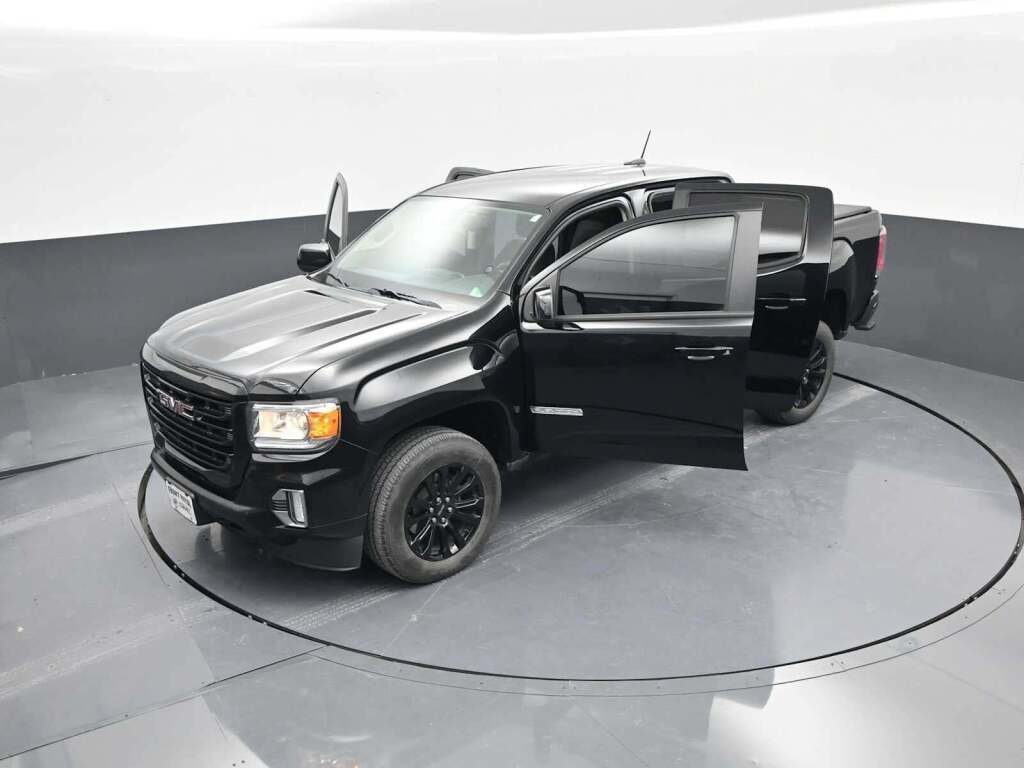 2022 GMC Canyon 2WD Crew Cab Short Box Elevation