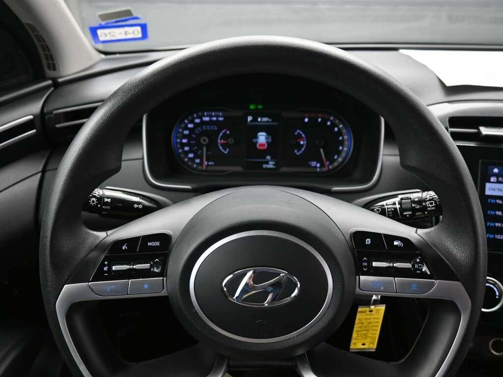 2023 Hyundai Tucson SE