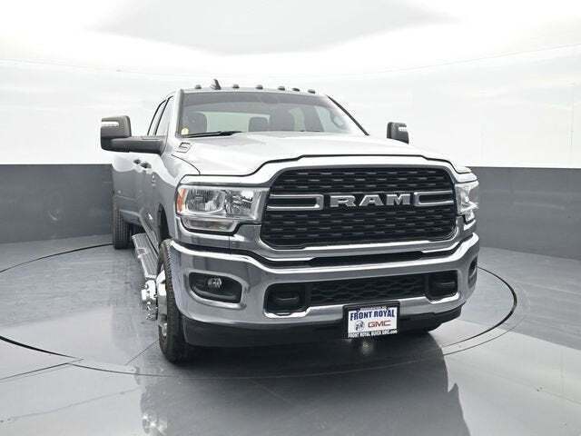 2024 Ram 3500 Big Horn Crew Cab 4x4 8' Box