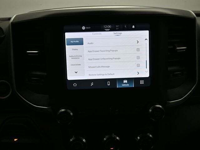 2024 Ram 3500 Big Horn Crew Cab 4x4 8' Box