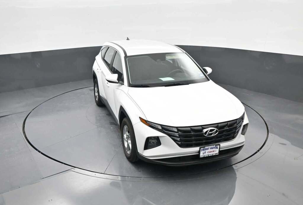 2023 Hyundai Tucson SE