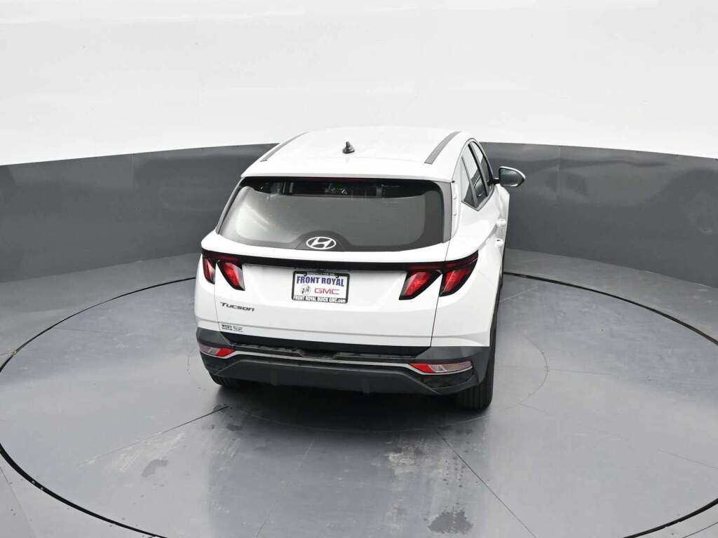 2023 Hyundai Tucson SE