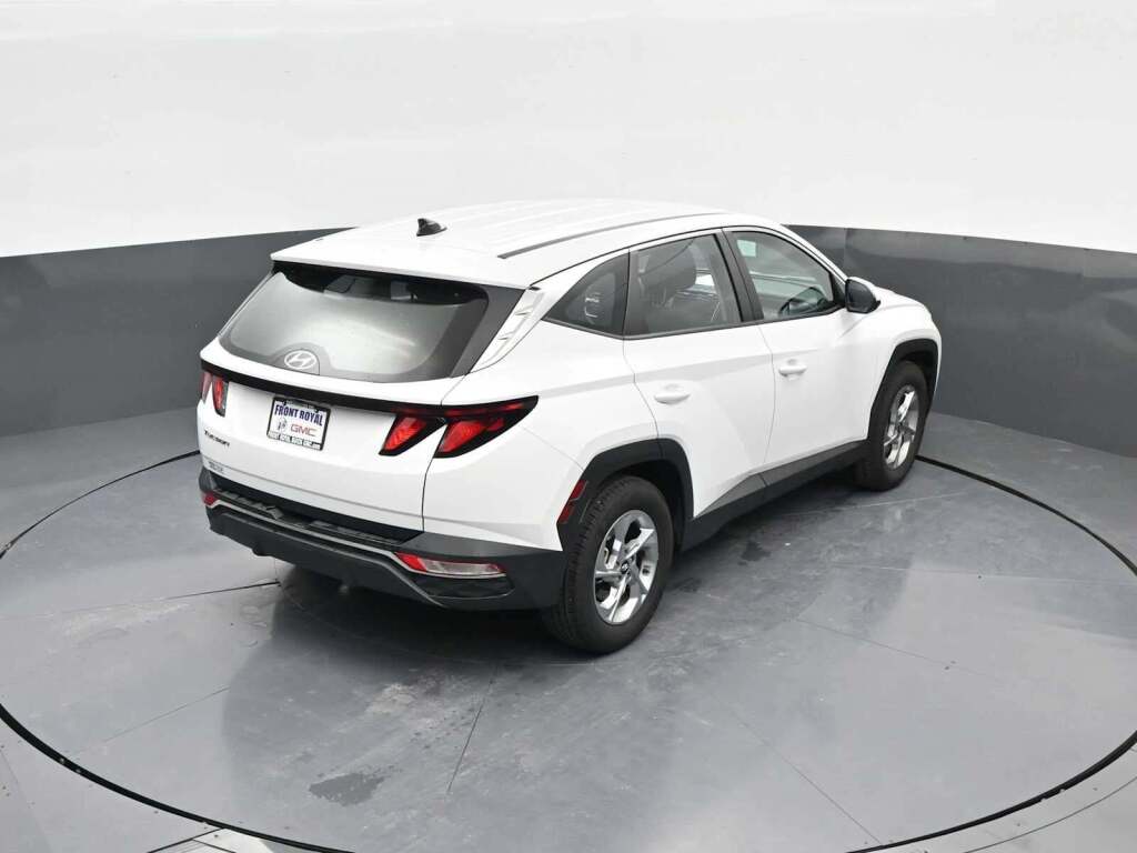 2023 Hyundai Tucson SE