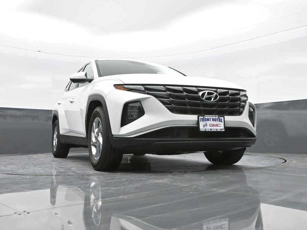 2023 Hyundai Tucson SE