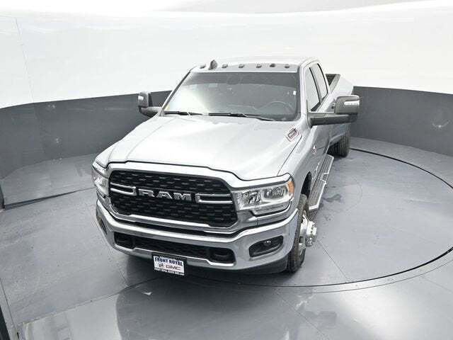 2024 Ram 3500 Big Horn Crew Cab 4x4 8' Box