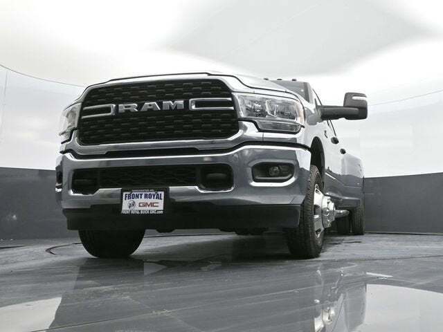 2024 Ram 3500 Big Horn Crew Cab 4x4 8' Box