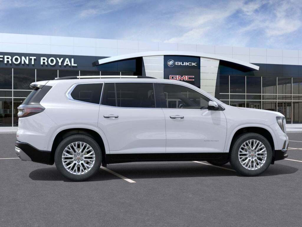 2026 GMC Acadia Denali AWD