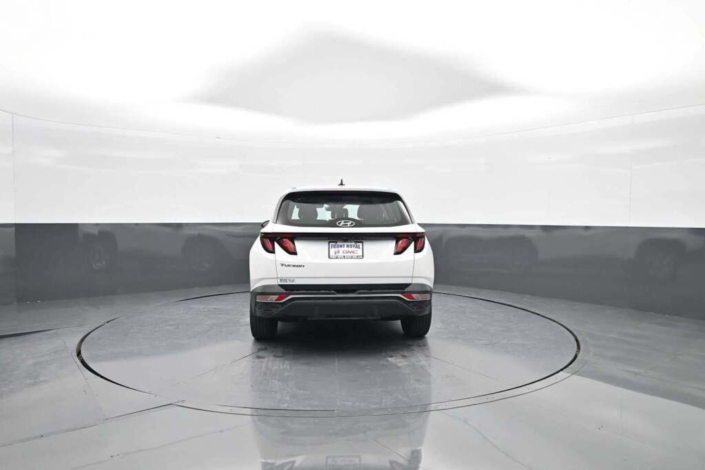 2023 Hyundai Tucson SE