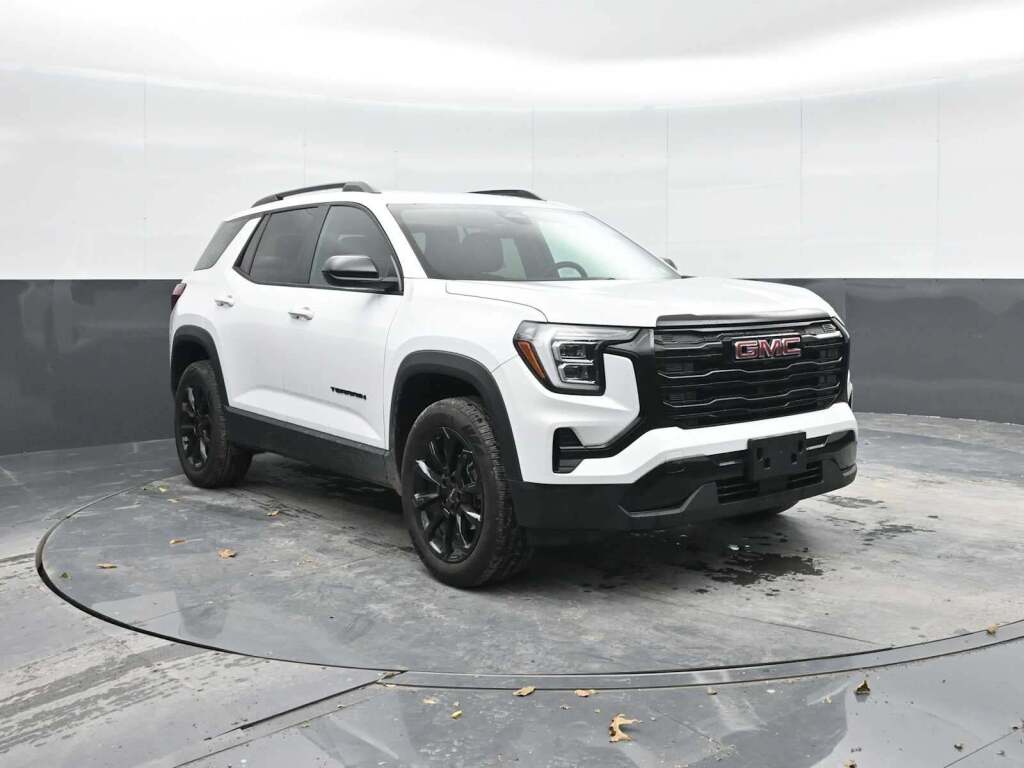 2025 GMC Terrain Elevation's photo
