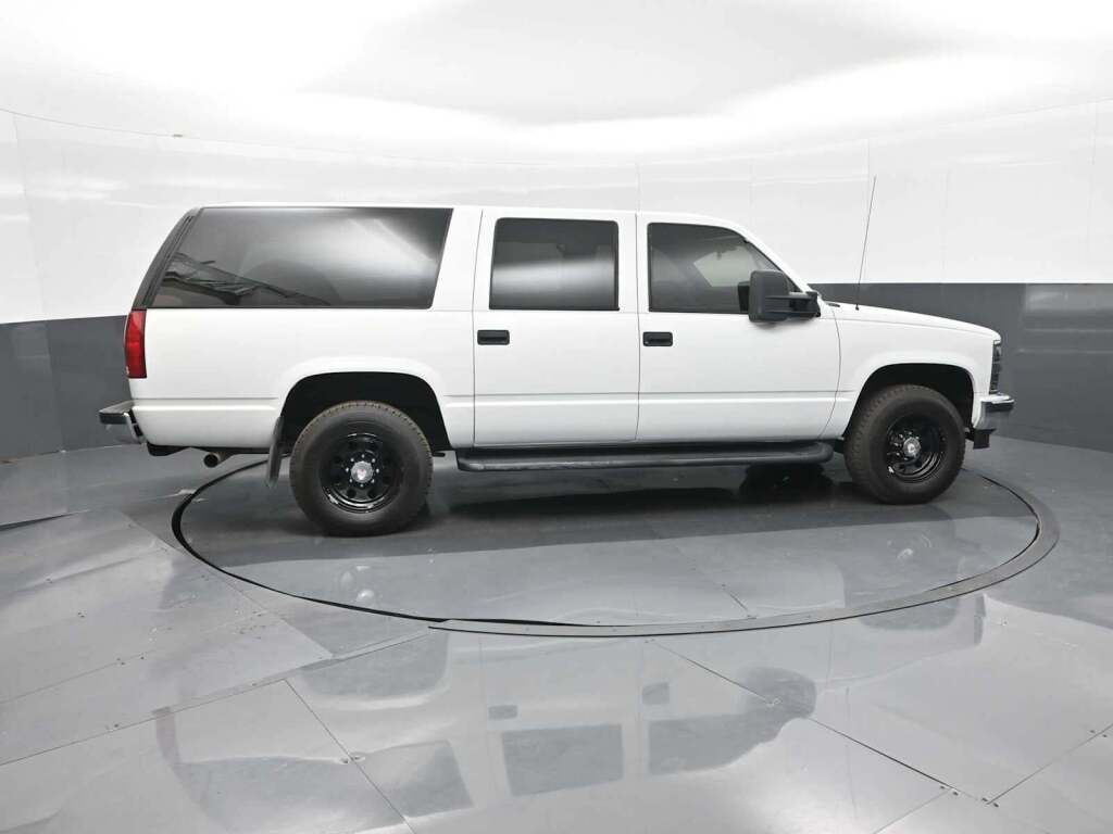 1997 Chevrolet Suburban 2500 