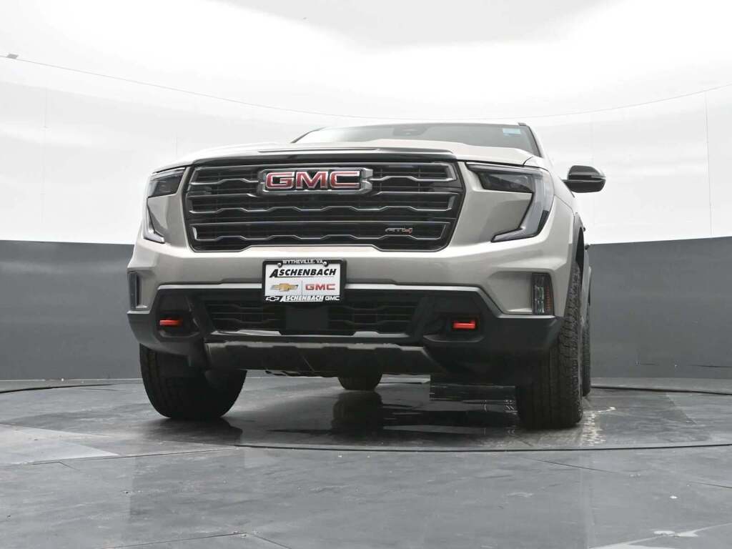 2026 GMC Acadia AT4 AWD