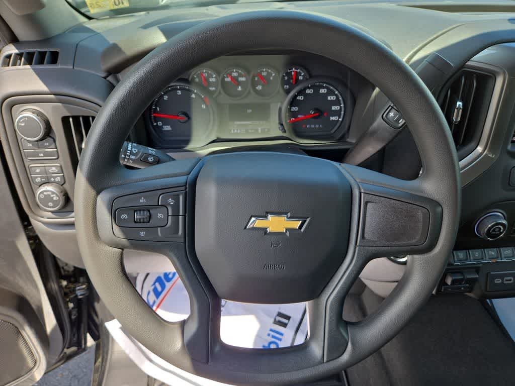 2025 Chevrolet Silverado 2500HD Custom