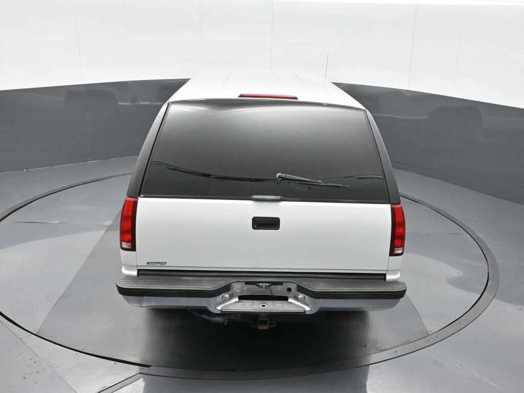 1997 Chevrolet Suburban 2500 