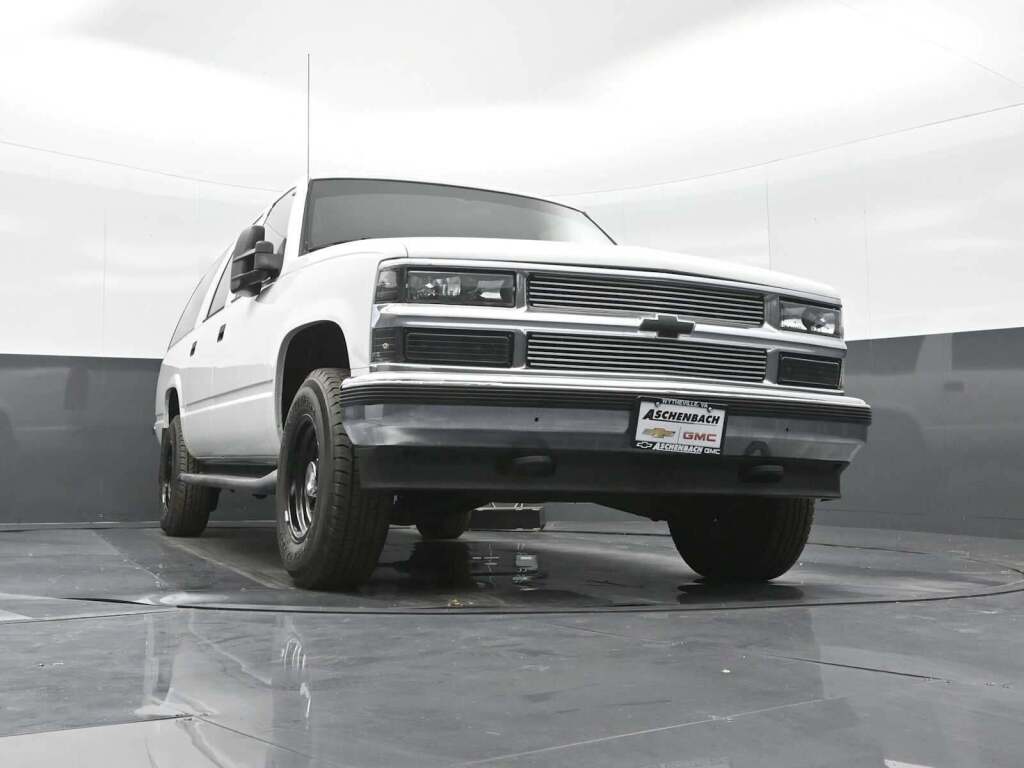 1997 Chevrolet Suburban 2500 