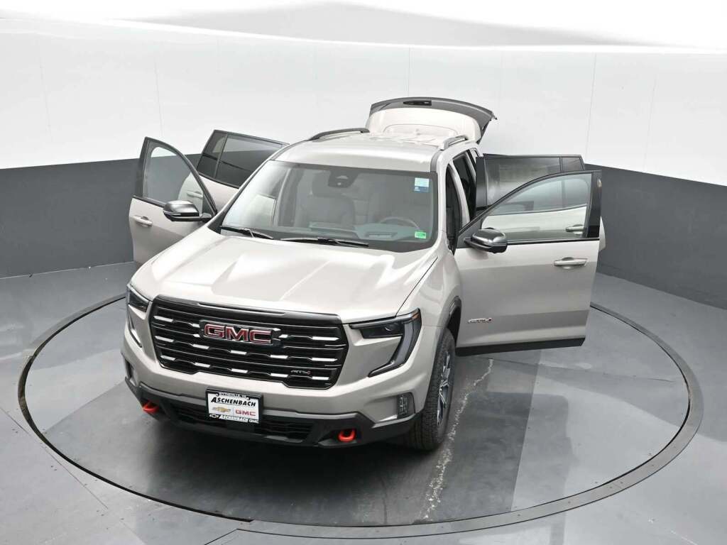 2026 GMC Acadia AT4 AWD