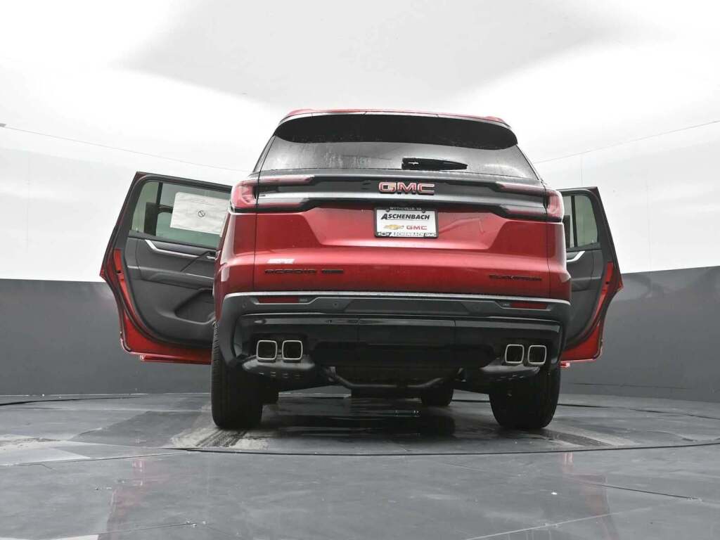 2026 GMC Acadia Elevation AWD