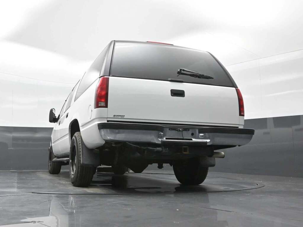 1997 Chevrolet Suburban 2500 