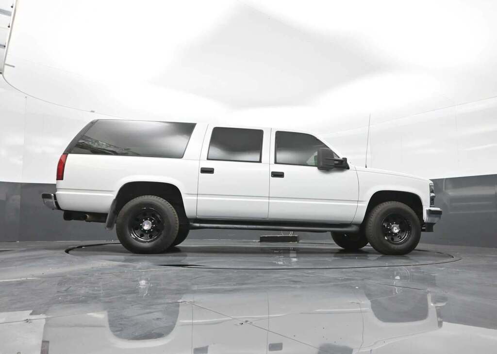 1997 Chevrolet Suburban 2500 