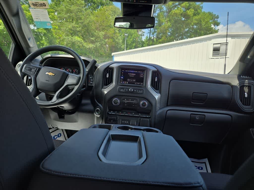 2025 Chevrolet Silverado 2500HD Custom