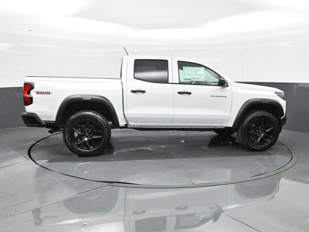 2024 Chevrolet Colorado 4WD Trail Boss