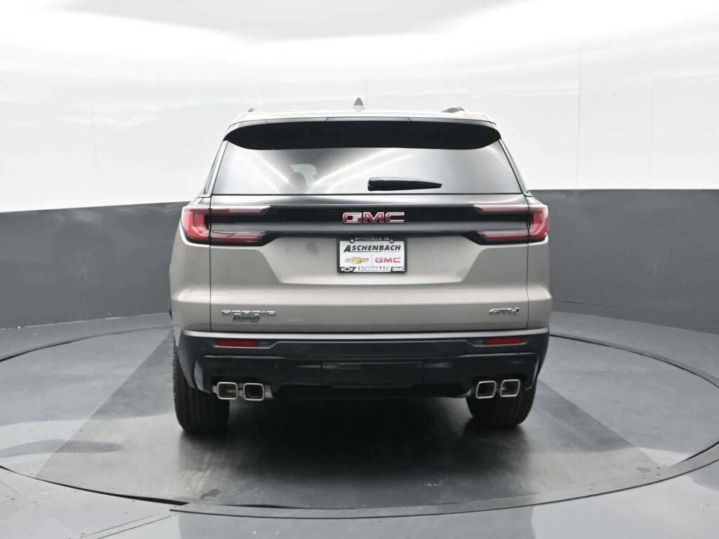 2026 GMC Acadia AT4 AWD