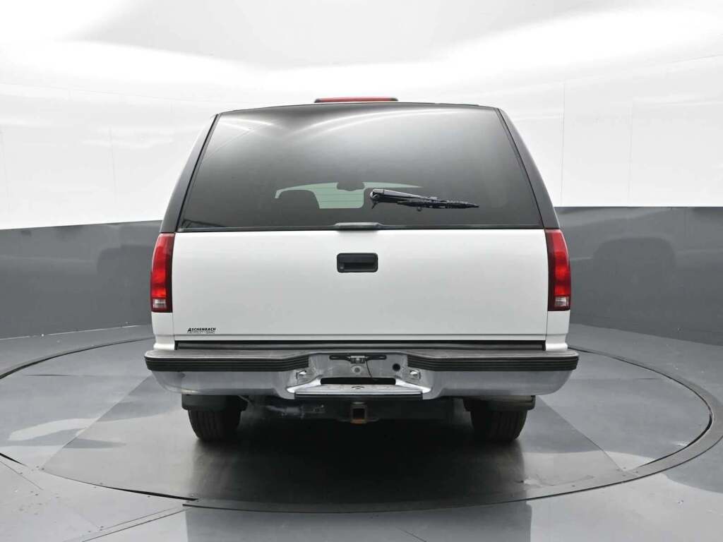 1997 Chevrolet Suburban 2500 