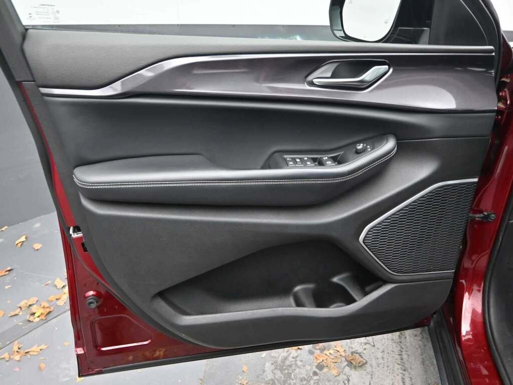 2021 Jeep Grand Cherokee L Altitude 4x4