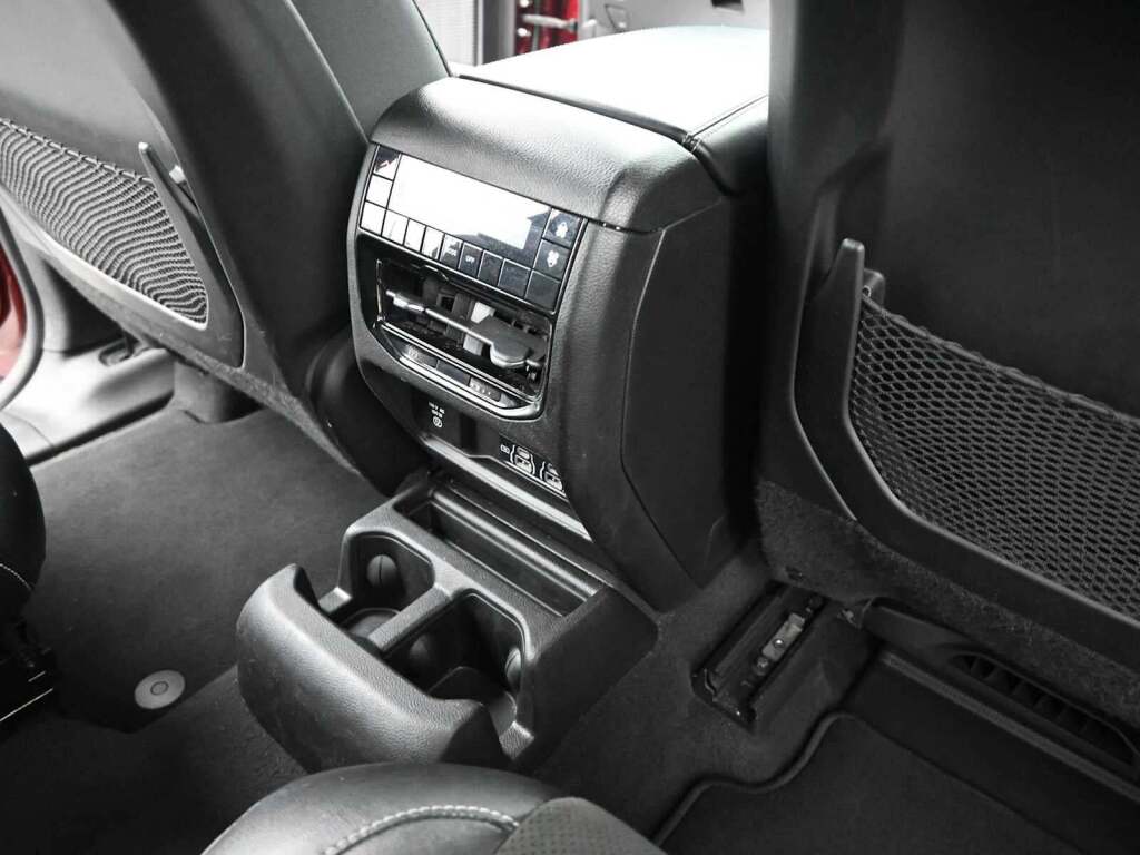 2021 Jeep Grand Cherokee L Altitude 4x4