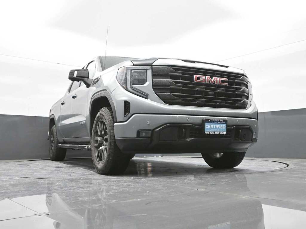 2025 GMC Sierra 1500 Elevation