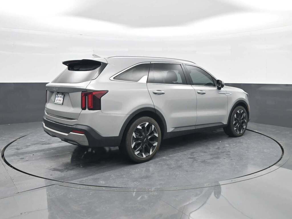 2024 Kia Sorento SX