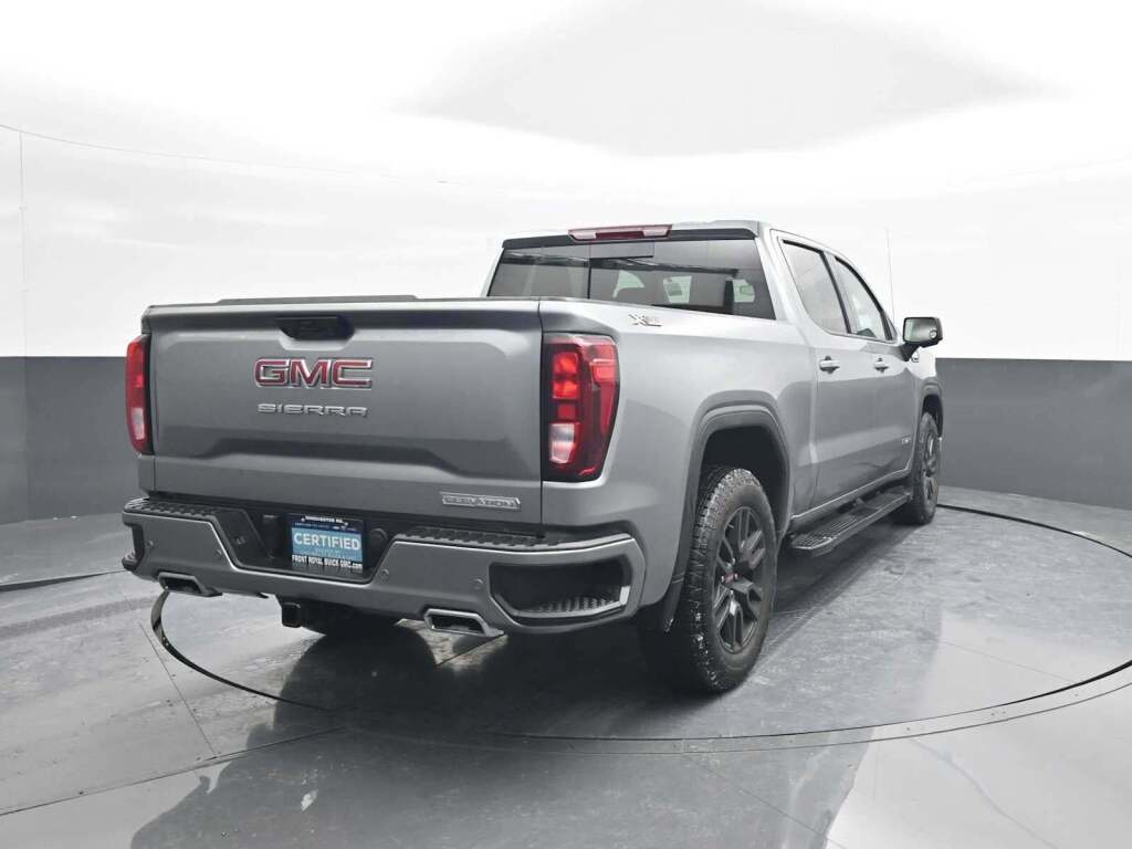 2025 GMC Sierra 1500 Elevation